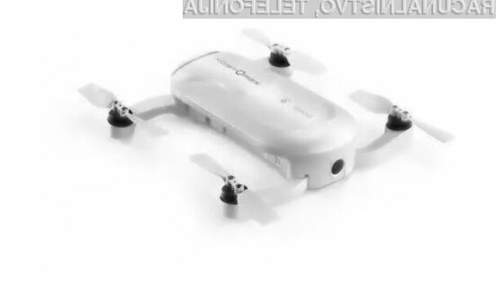 Kompaktni dron Zerotech Dobby lahko naokrog prenašamo kar v žepu.