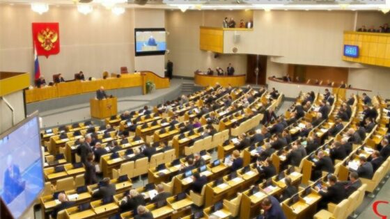 Ruski parlament razmišlja o možnosti denarnega kaznovanja vseh, ki ne bodo želeli dešifrirati sporočil uporabnikov.