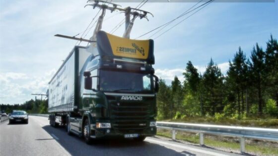 Električna avtocesta za tovornjake vsaj zaenkrat obeta zelo veliko.
