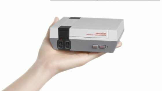 Nova igralna konzola Nintendo Classic Mini vas bo takoj prevzela!
