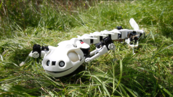 Robot Pleurobot bi lahko pripomogel k izdelavi kakovostnejših protetičnih izdelkov.