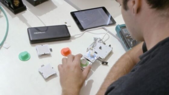 Glavni adut projekta Google Bloks je nadvse enostavno programiranje!