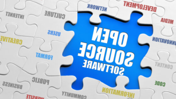 Odprta koda državnim ustanovam prinaša številne uporabne in finančne prednosti.