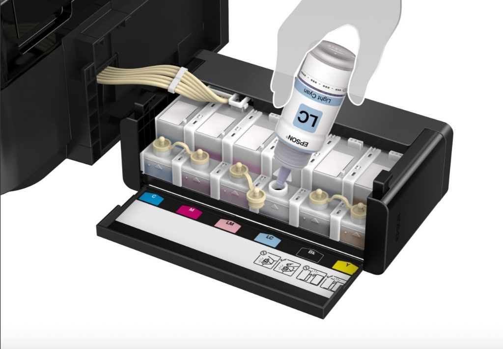 V svetu prodanih že 15 milijonov Epsonovih tiskalnikov z rezervoarji črnil velike kapacitete
