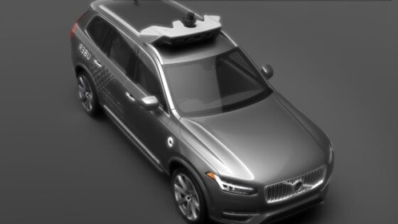 Uber čisto zares začenja uporabo samovozečih vozil