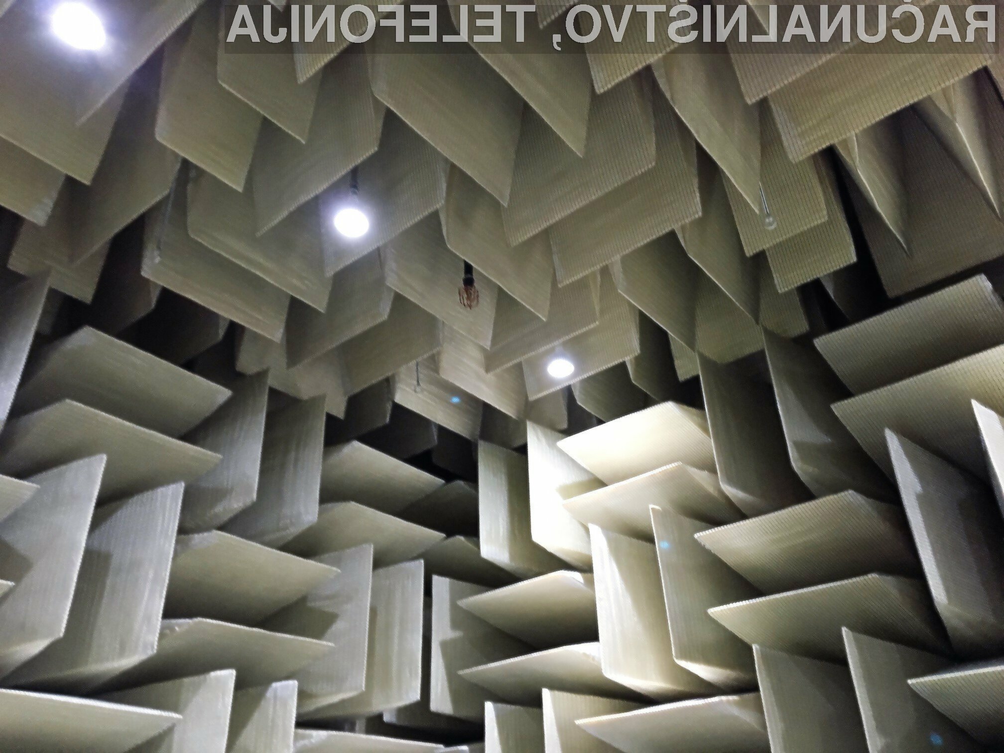 V tej sobi se vam v petih minutah zmeša Računalniške novice