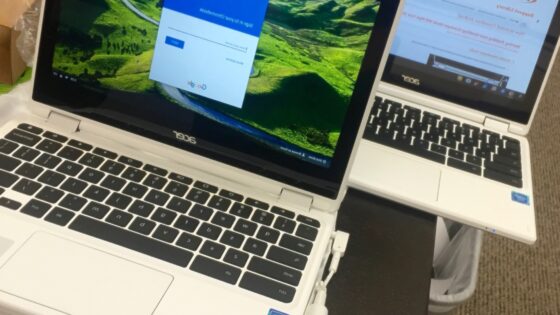 CrossOver Android omogoča poganjanje aplikacij Windows znotraj operacijskega sistema Chrome OS in Android.