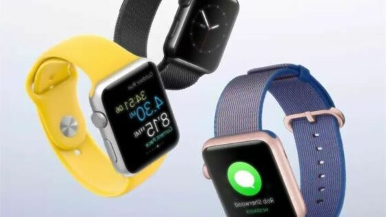 Od pametne ročne ure Apple Watch 2 uporabniki pričakujejo veliko uporabnih novosti!