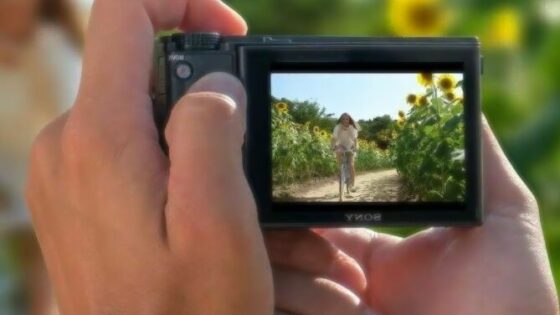 Sony RX100 V se lahko pobaha z najhitrejšim ostrenjem med kompaktnimi fotoaparati.