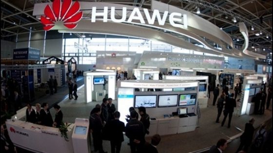Huawei med top 100 znamkami