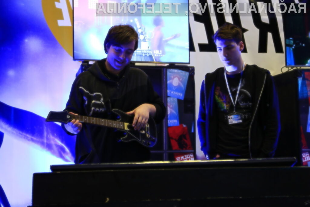 Na sejmu Zabavne elektronike Comptech  tudi DJ ŠOLA  in ŠOLA ROKENROLA