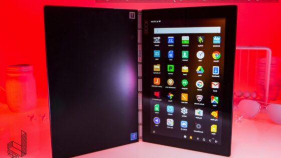 1. Lenovo Yoga Book