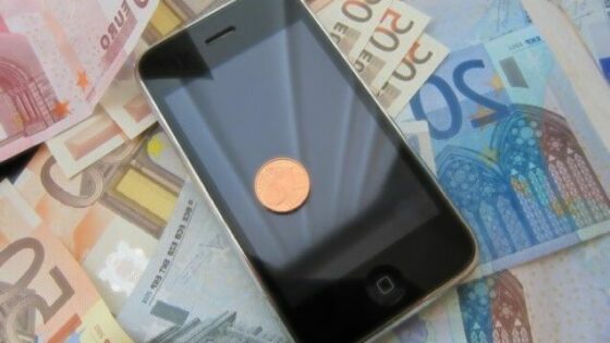 Manjši stroški med mobilnimi operaterji so prvi korak k brezplačnemu gostovanju!