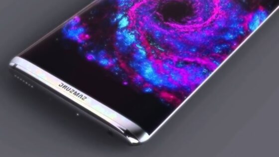 Največji model telefona Samsung Galaxy S8 bo po vsej verjetnosti opremljen s 15,2-centimetrskim (6-palčnim) zaslonom.