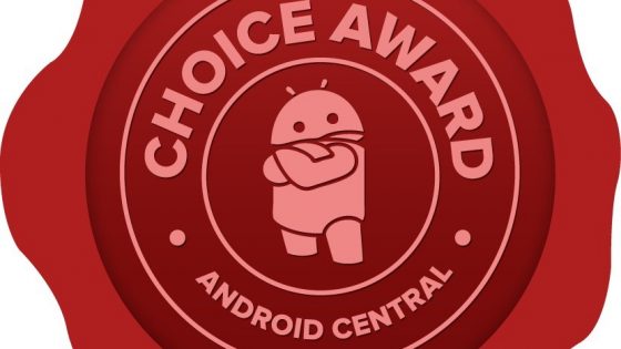Honor 8 je dobitnik dveh priznanih medijskih nagrad: »Tom's Guide 'Editor Choice' in Android Central 'Choice Award'«.