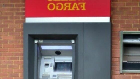 Za dvig denarja na bankomatih banke Wells Fargo bodo komitenti potrebovali zgolj pametni mobilni telefon.