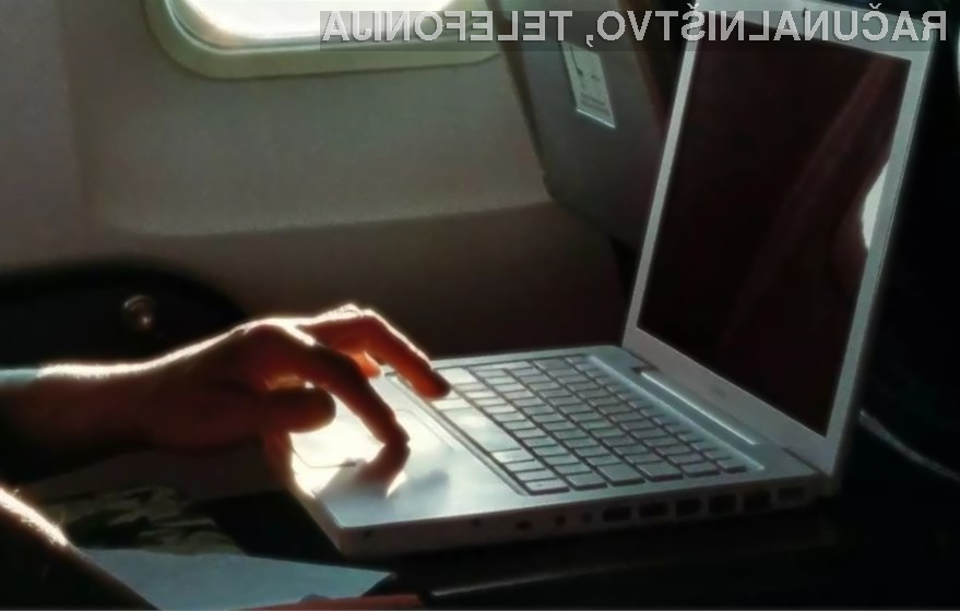 Bomo v kabine potniških letal kmalu lahko vnašali le še manjše elektronske naprave?