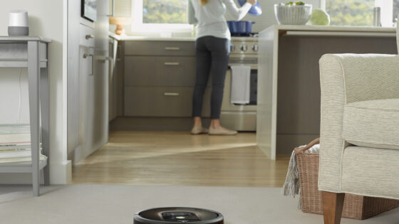 Roomba združljiva s platformo Google Home
