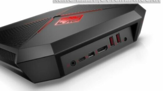 Superkompaktni osebni računalnik HP Omen X Compact Desktop lahko prenaša naokoli kot nahrbtnik.