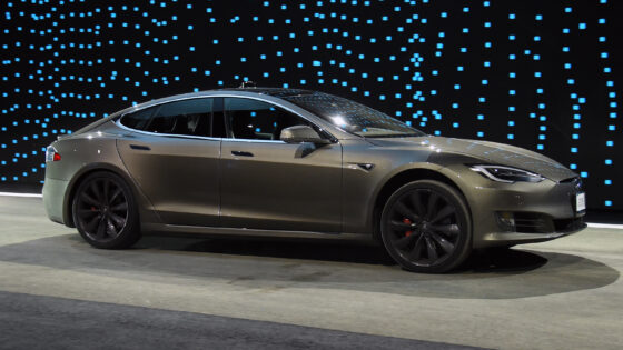 Tesla Model 3 dejansko pomeni revolucijo na področju električnih vozil!