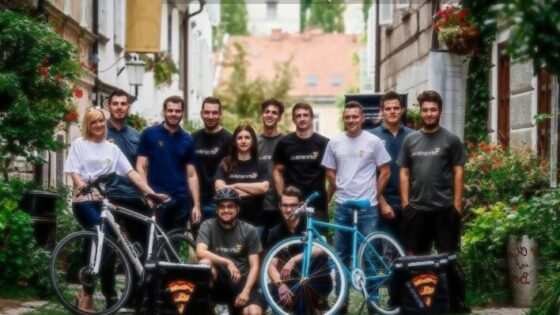 Slovenski Uber za dostavo hrane