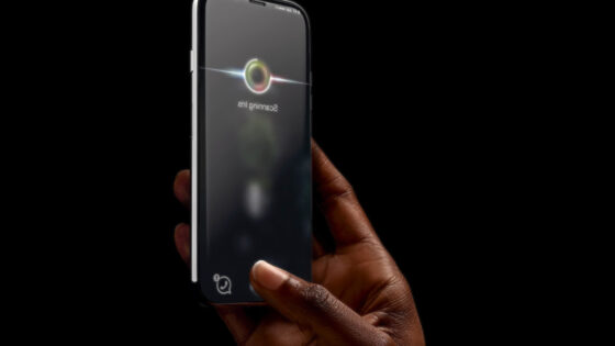 Telefon iPhone X naj bi bil glavna zvezda današnje Applove tehnološke prireditve!