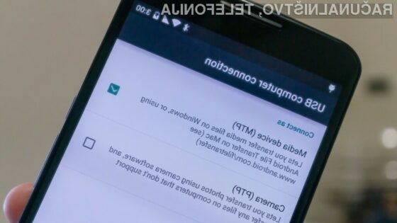 Datoteke iz mobilne naprave Android najprej prenesite na računalnik in šele na to v drugo mapo na mobilni napravi.