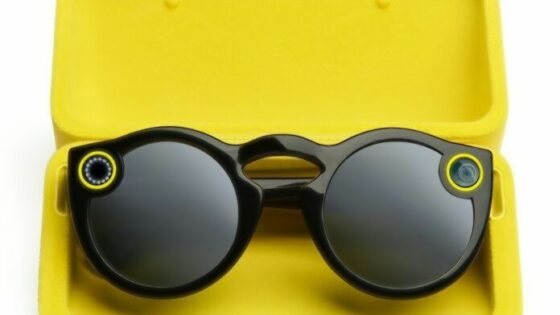 Očala Snapchat Spectacles gredo v prodajo kot za stavo!