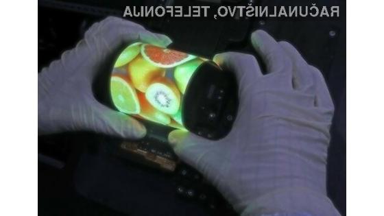 Kitajci presenetili z najboljšim upogljivim zaslonom doslej