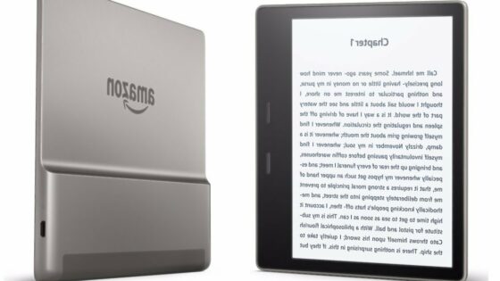 Novi Amazon Kindle Oasis lahko brez težav preživi do 60 minut v vodi na globini dveh metrov.