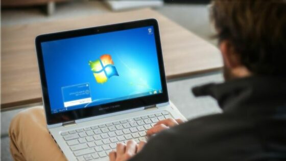 Delež operacijskega sistema Windows 7 počasi a vztrajno upada!