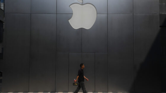 Apple in Intel naj bi pripravljala revolucionarni izdelek za podporo omrežju 5G.