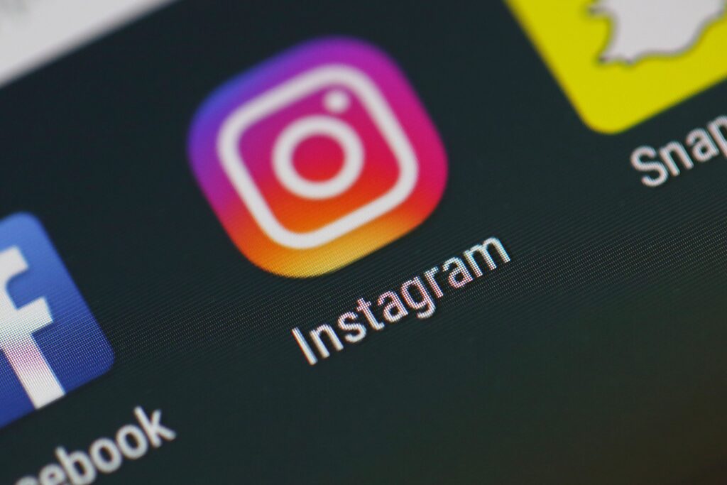 Če na Instagramu želite deliti vaše »prisotnosti«, lahko to funkcijo enostavno izključite.