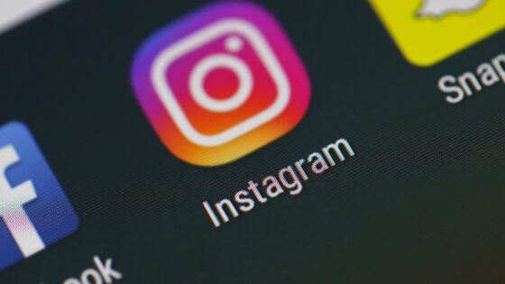 Če na Instagramu želite deliti vaše »prisotnosti«, lahko to funkcijo enostavno izključite.