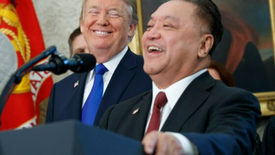 Donald Trump očitno ne verjame v dobre namere in obljube Kitajcev.