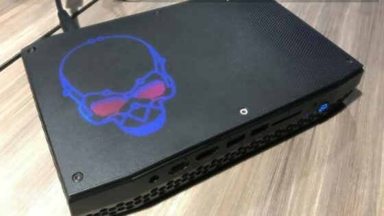 Kompaktni osebni računalnik Intel NUC je postal še boljši in zmogljivejši!