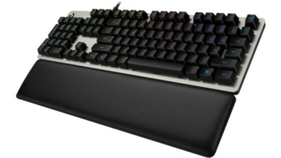 Tipkovnica Logitech G513 zagotovo ne bo razočarala niti najbolj strastne igričarje!