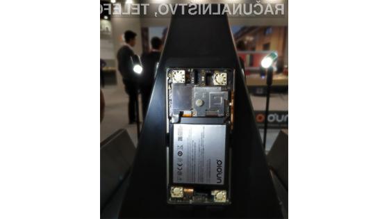Pametni mobilni telefon za igre podjetja Nubia naj bi razpolagal s kar štirimi hladilnimi ventilatorji.