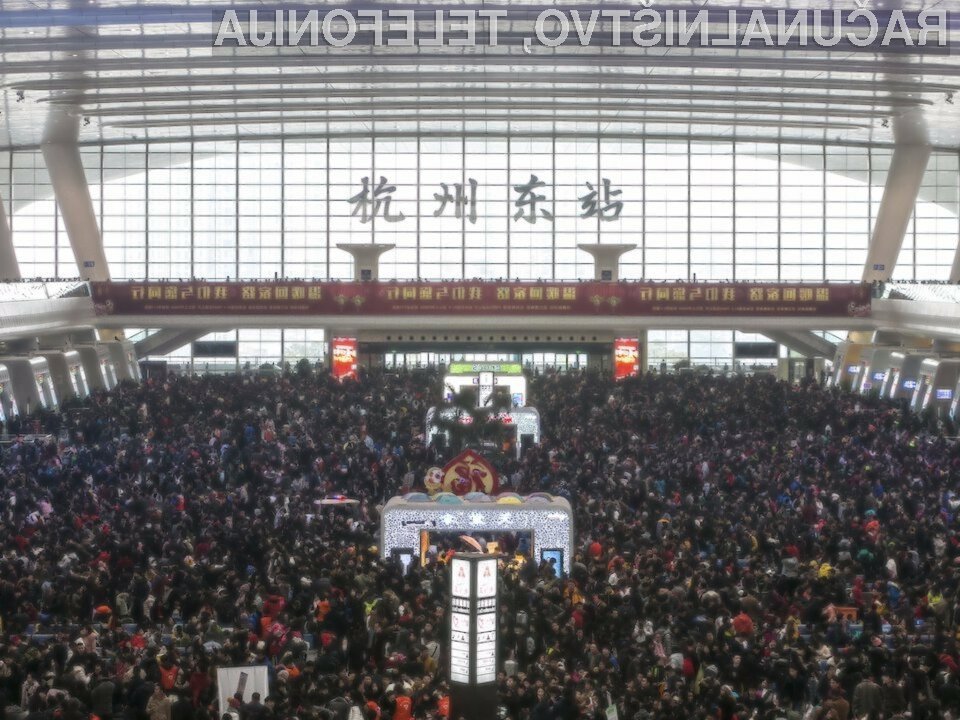 Kitajska uvedla strašljiv "socialni kreditni" sistem, ki kaznuje prebivalce