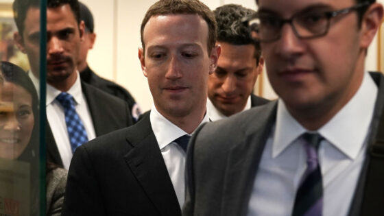 Ameriška Zvezne komisije za trgovino bo odločitev o kazni za Facebook sprejela najkasneje do konca letošnjega poletja.