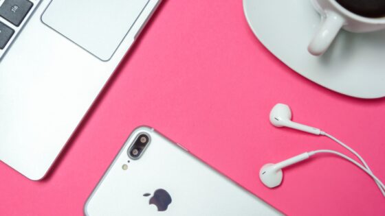 Se iPhone X poslavlja za vedno?