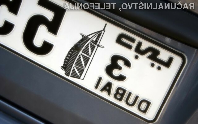 Že veste, kaj zmorejo pametne registrske tablice?