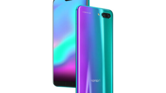 Honor 10 gre v prodajo kot za stavo!