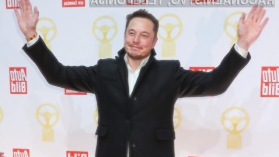Elon Musk ustanavlja podjetje sladkarij