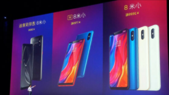 Pametni mobilni telefon Xiaomi Mi 8 se prodaja kot za stavo!
