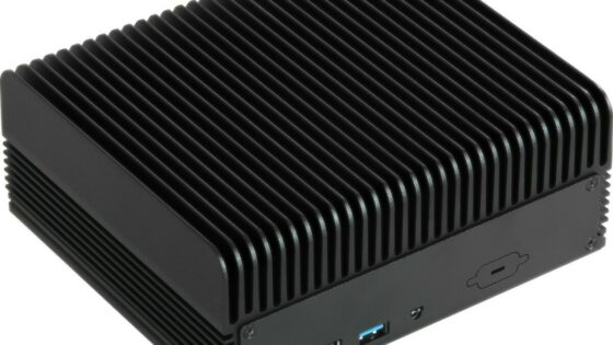 Miniaturni računalnik ASRock iBox bo brez težav deloval tudi v zelo prašnih industrijskih okoljih.