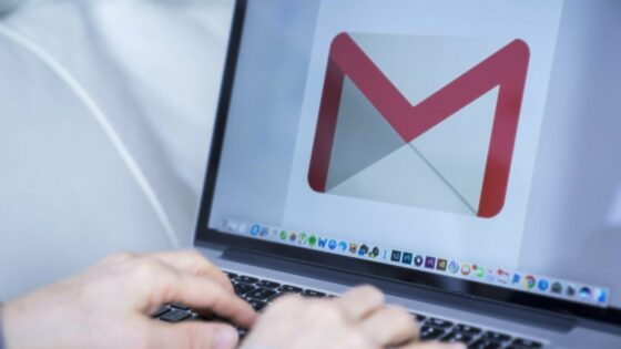 Brezplačna razširitev Simplify Gmail vam bo močno olajšala uporabo elektronskega poštnega odjemalca Gmail.