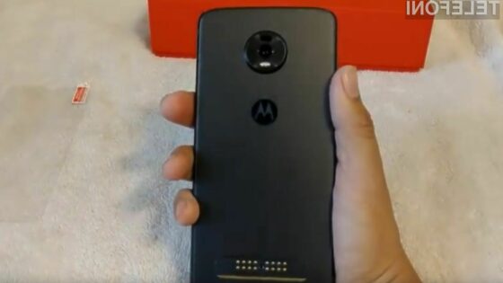 Trenutno še ni znano, kako se je Motorola Moto Z4 znašla na spletnem portalu podjetja Amazon.