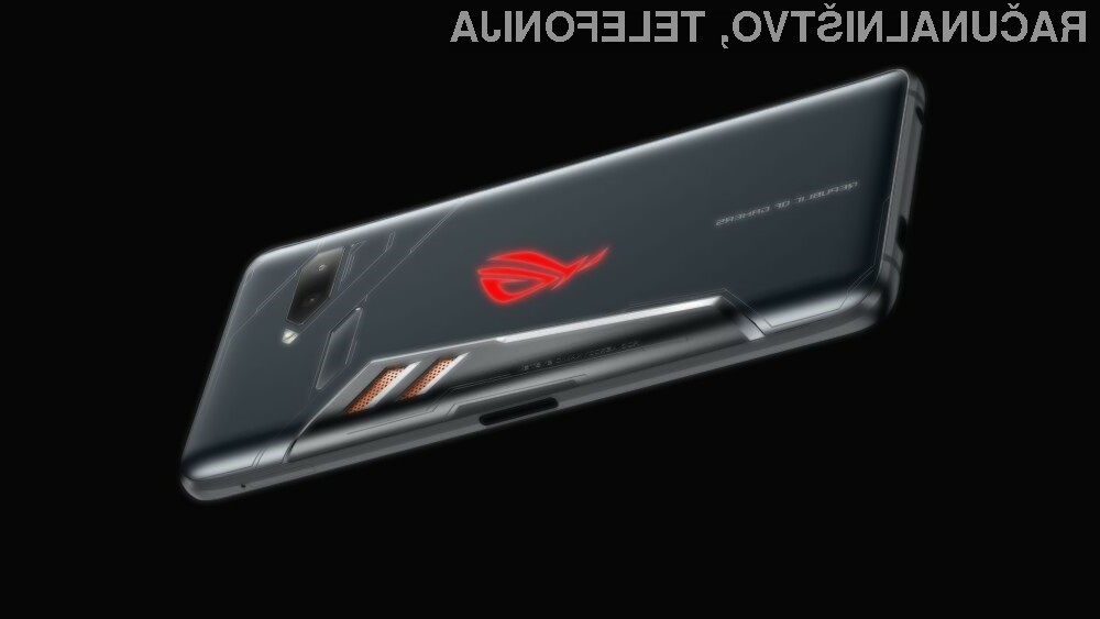 Pametni mobilni telefon Asus ROG Phone 2 naj bi bil nared za prodajo že letos jeseni.