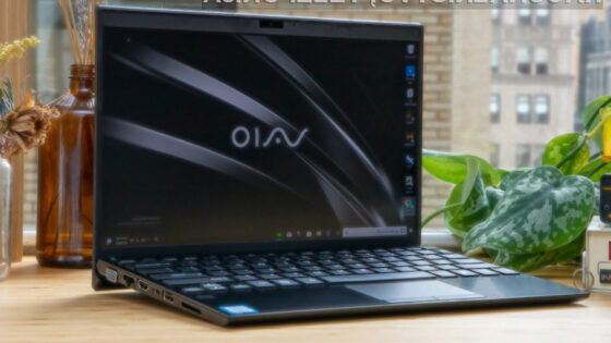 Pri prenosniku Sony VAIO SX12 zagotovo ne bo zmanjkalo priključkov!